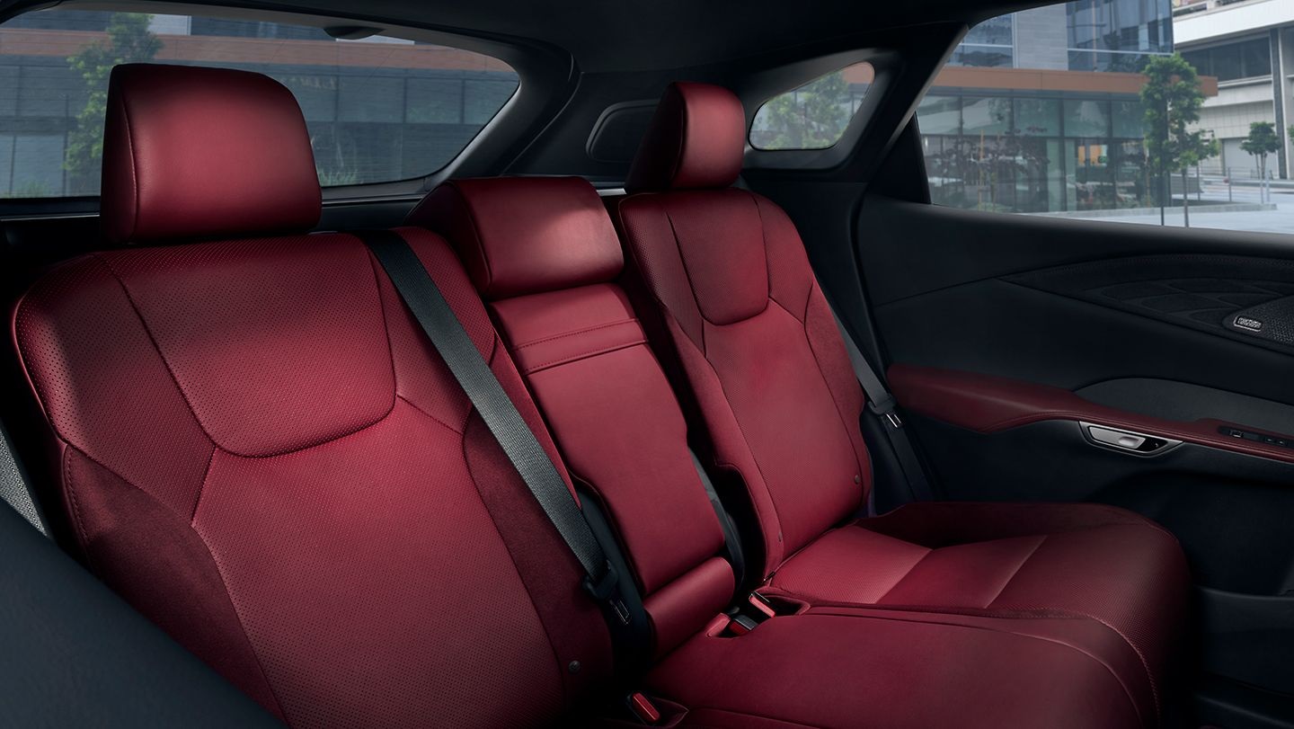 2024 Lexus RX 350h Seating