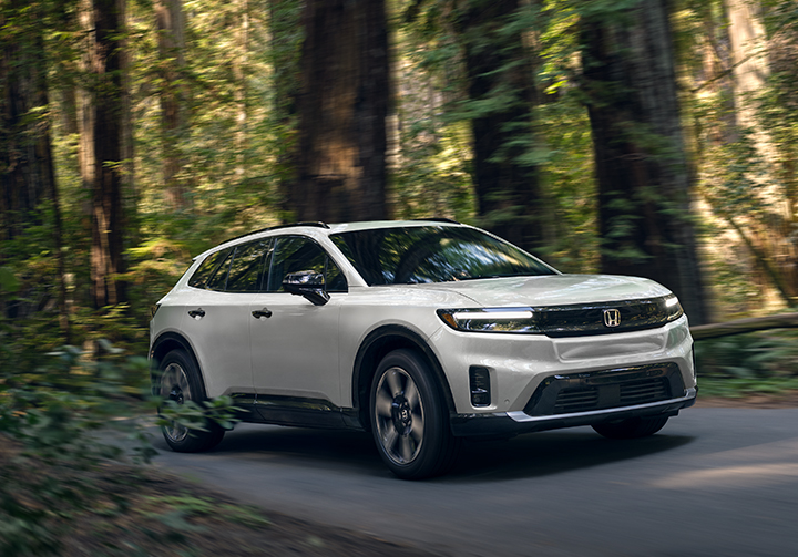 2024 Honda Prologue white 3/4 side profile 