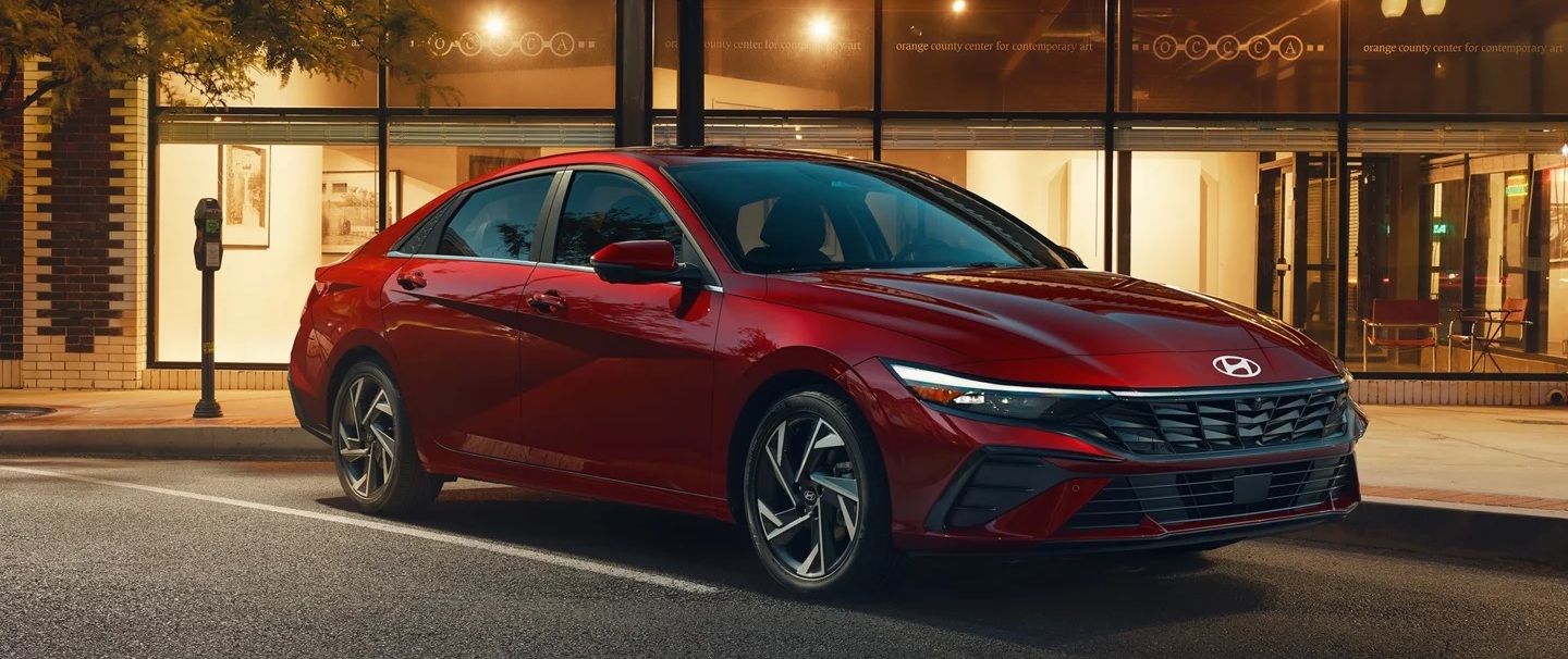 2024 Hyundai ELANTRA for Sale near Aurora, IL Gerald Hyundai