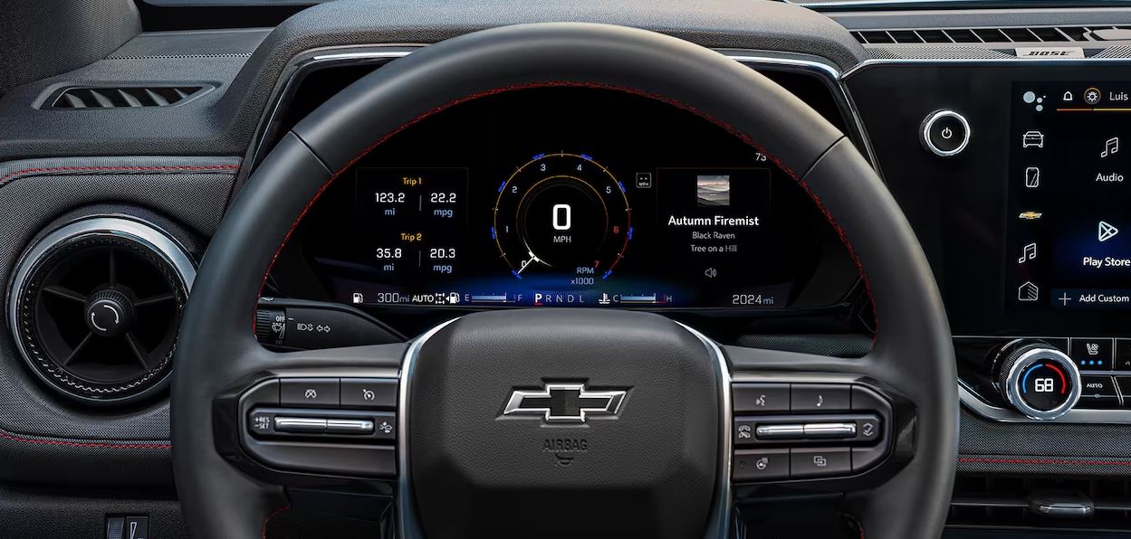 2024 Chevrolet Colorado Steering Wheel