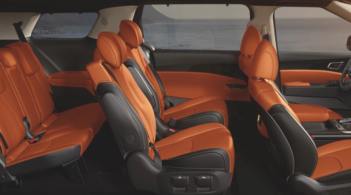 2024 Kia Carnival Seating