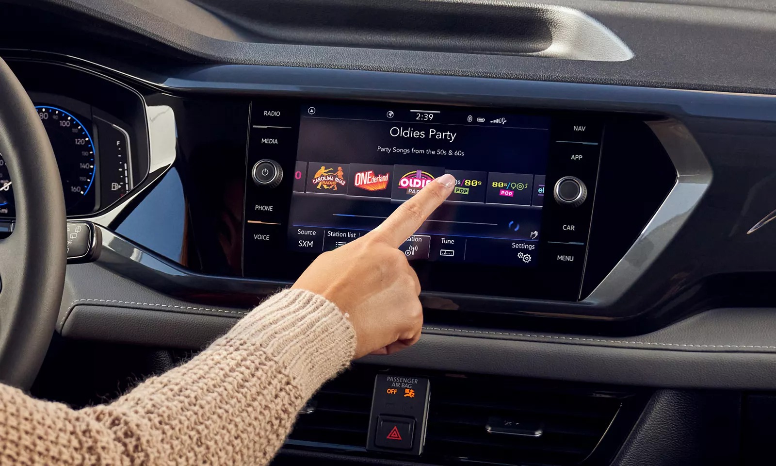 2024 Volkswagen Taos Touchscreen Display