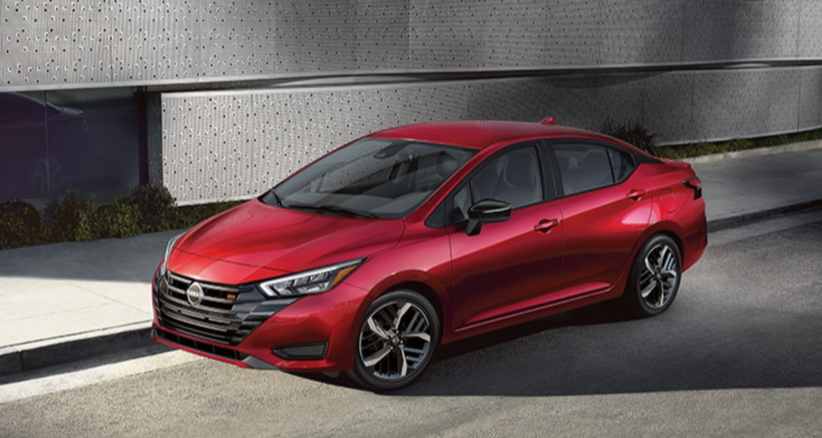 2024 Nissan Versa vs 2024 Mitsubishi Mirage G4 near Woodbridge, VA