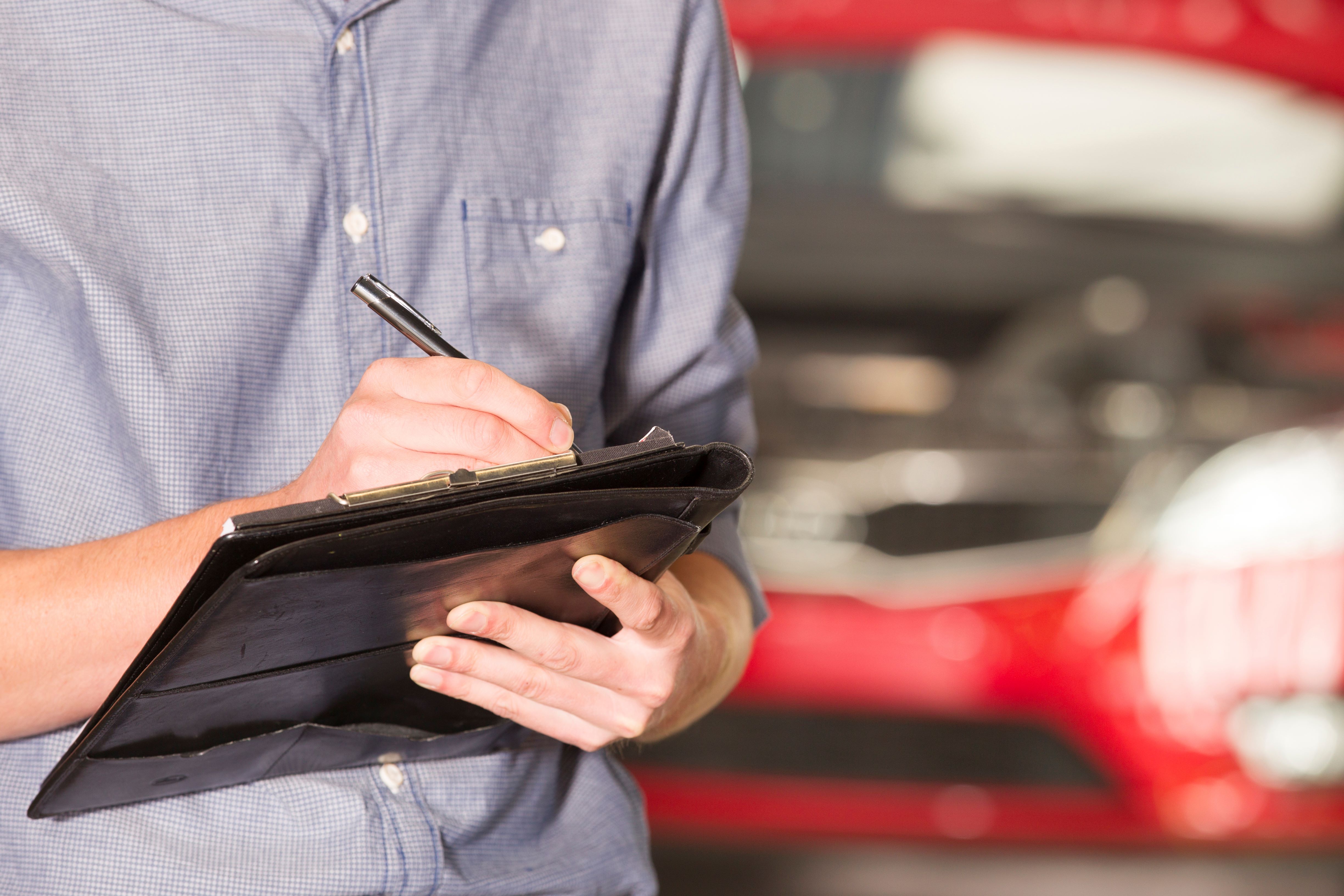 Our Technicians Can Assess What's Wrong With Your Car!