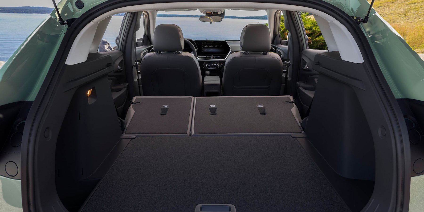 Trunk Ledge Kit | CHEVROLET TRAX 2020 Trunk Ledge Kit | CHEVROLET TRAX 2020