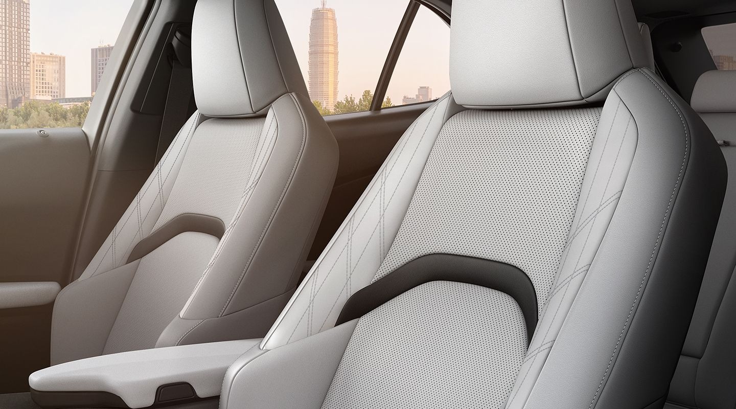 2025 Lexus UX 300h Front Seats
