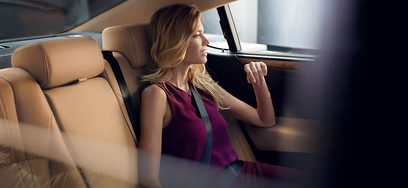 2024 Lexus ES 300h Rear Seating