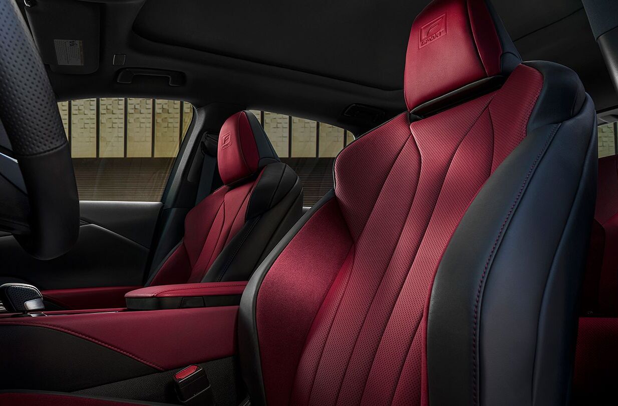 2024 RX 350 Seating