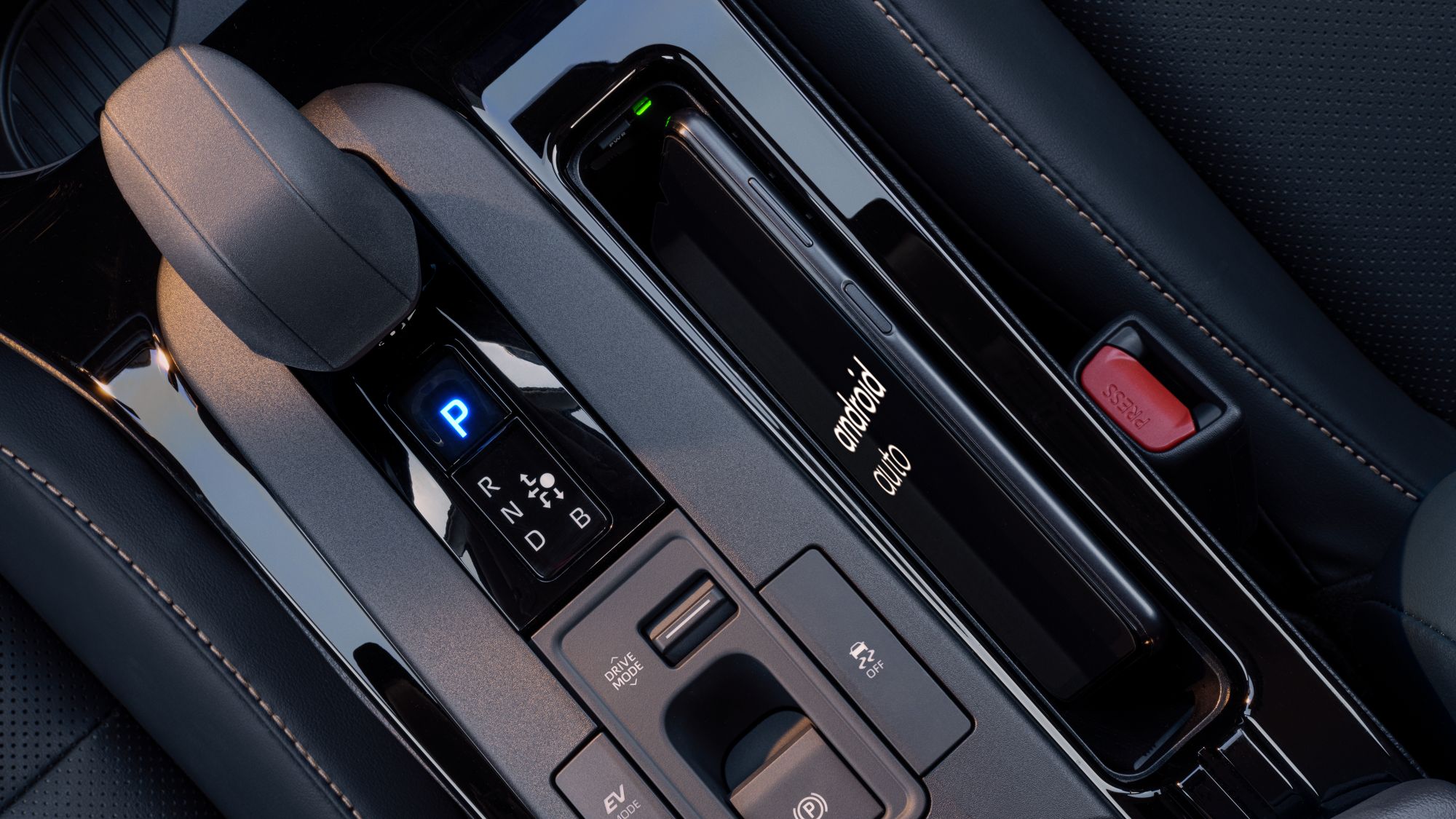 Wireless Charger in the 2024 Toyota Prius