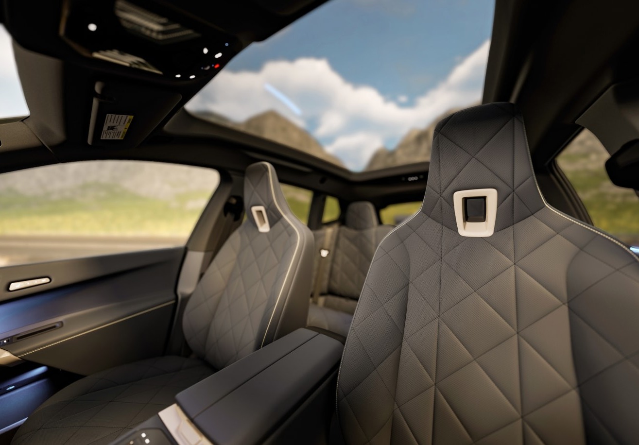 2025 iX Seating