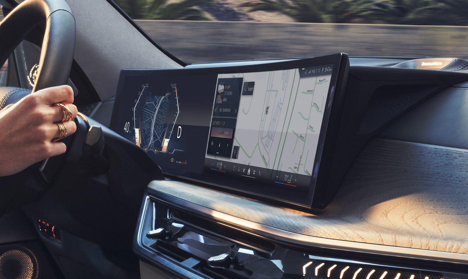 2025 BMW X7 Touchscreen