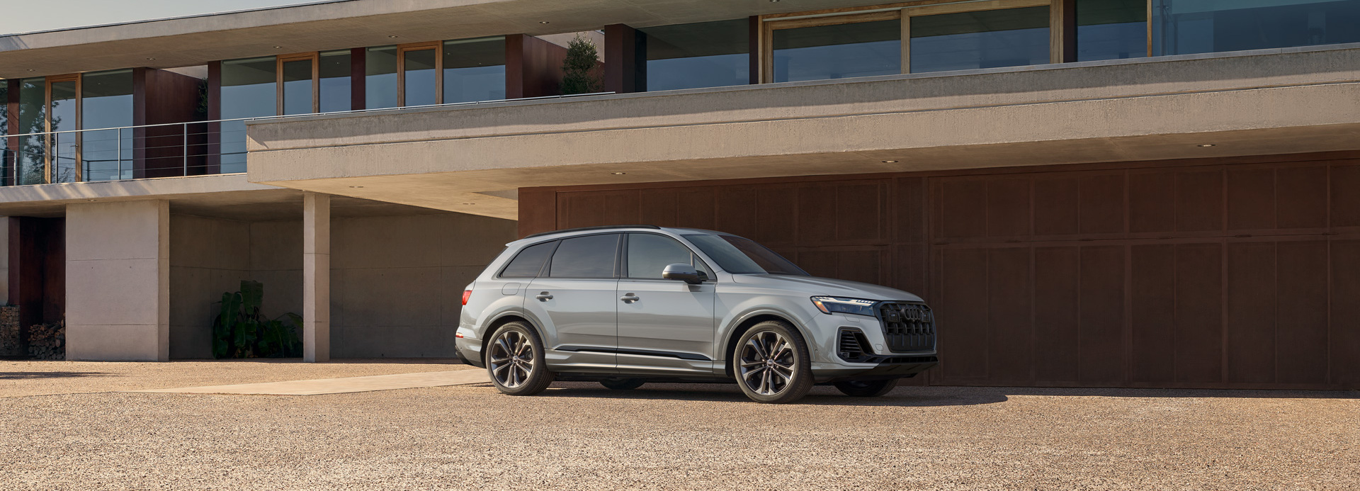 2025 Audi Q7 First Look in Huntington Station, NY