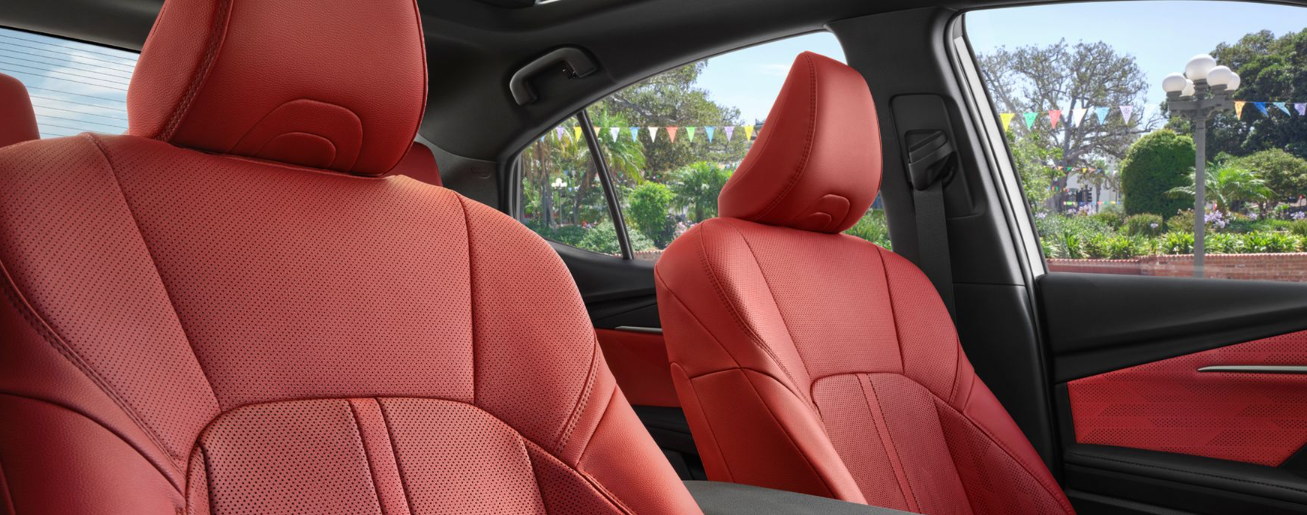 2025 Toyota Camry Front Seats