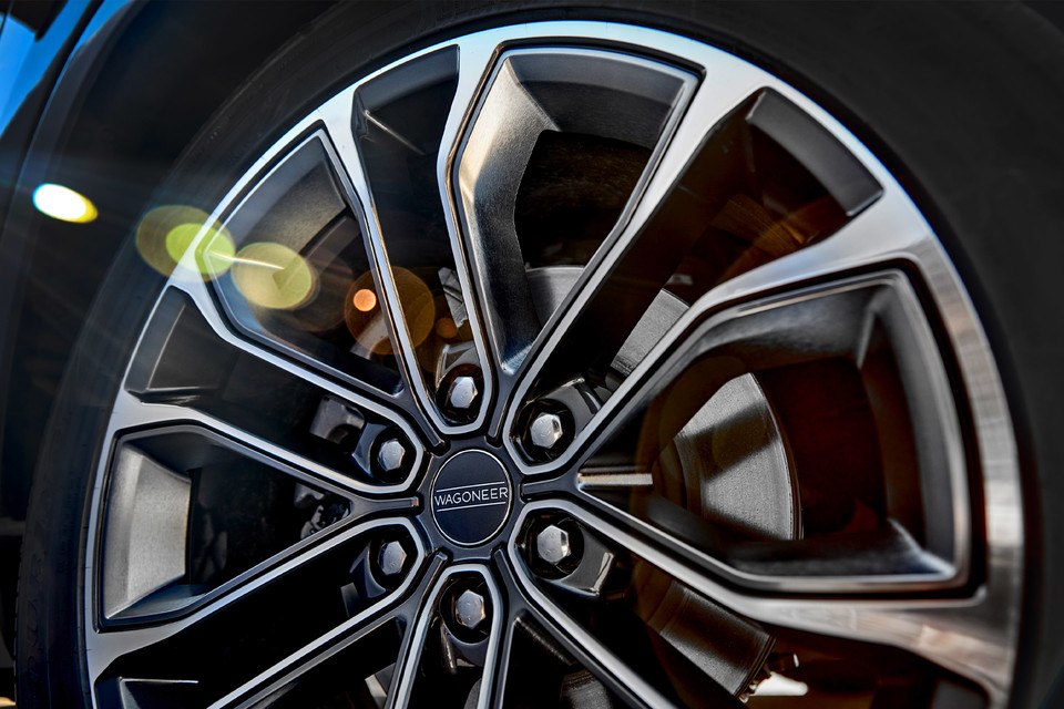 2024 Grand Wagoneer Wheel