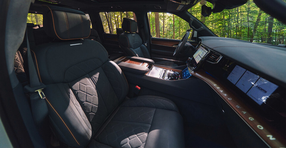 2024 Grand Wagoneer Front Interior View