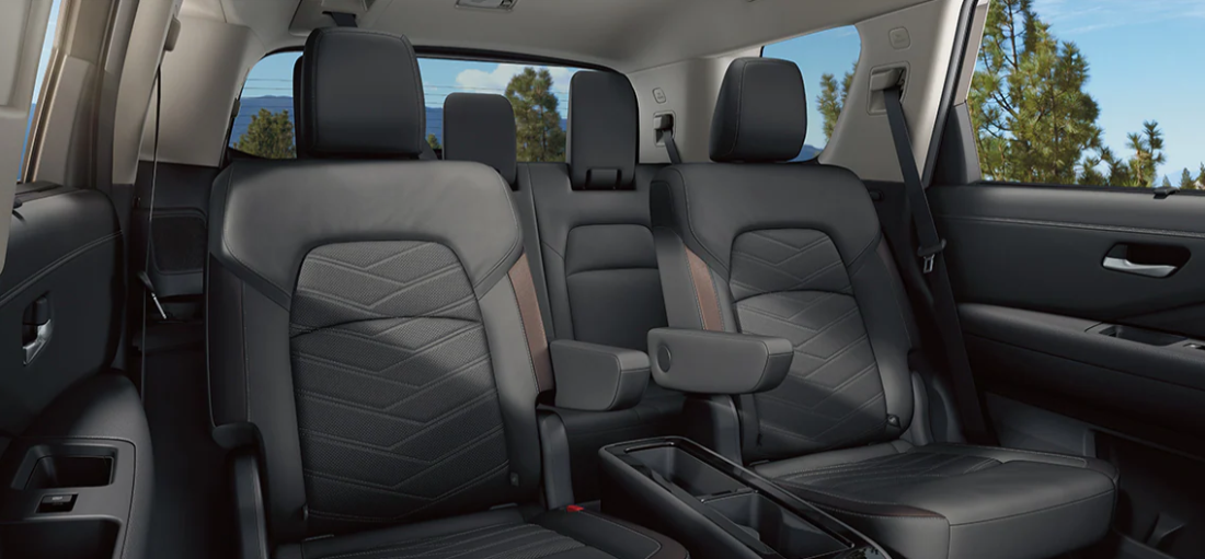 2024 Nissan Pathfinder Seating