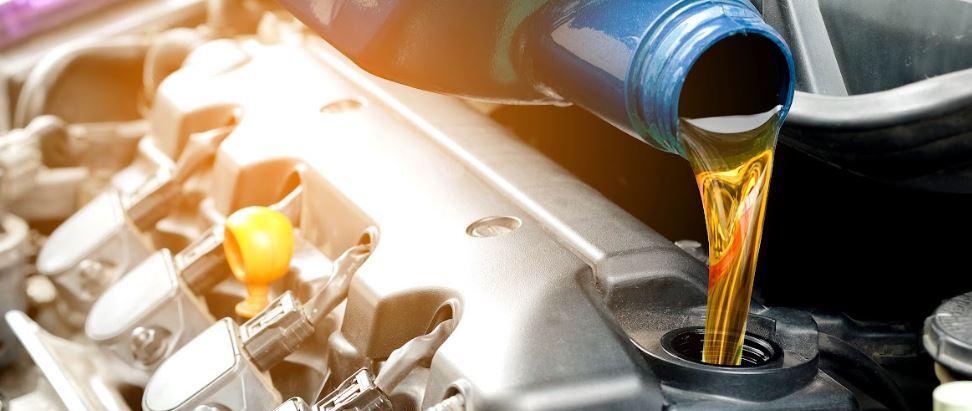 Synthetic vs Conventional Oil near Elmhurst, IL