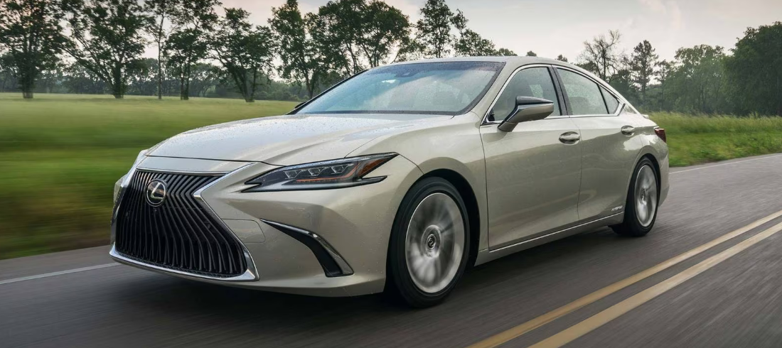 Pre-Owned Lexus ES 300h for Sale near Lake Villa, IL