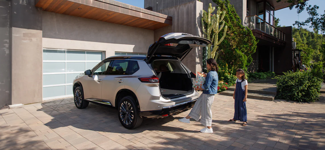 2024 Nissan Rogue Rear Motion Liftgate