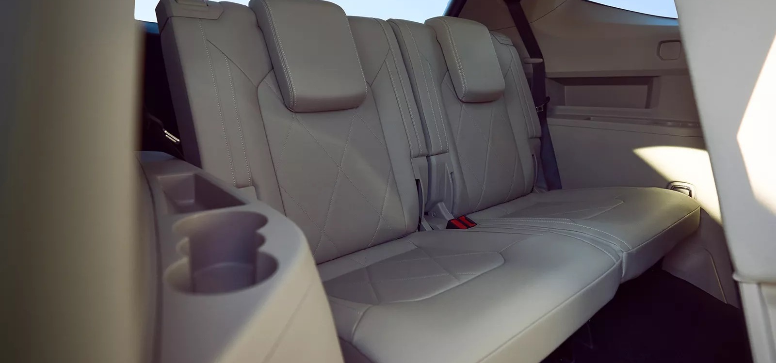 2024 Volkswagen Atlas Seating