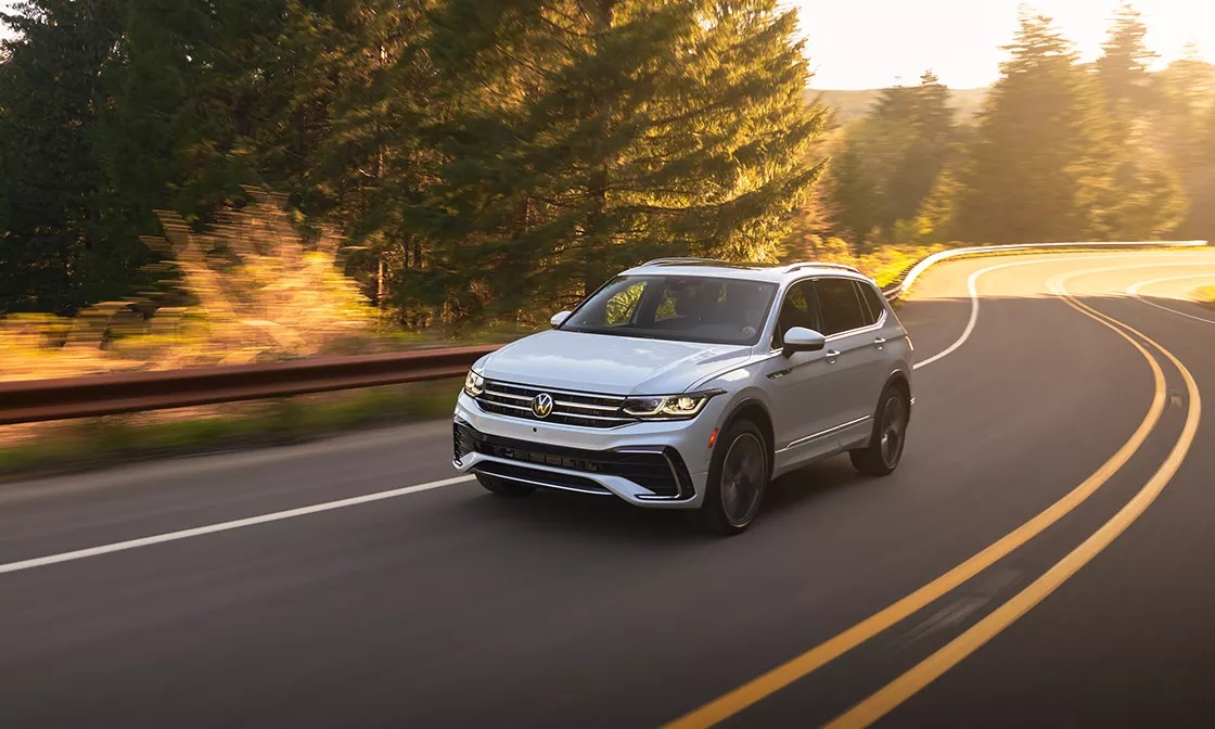 2024 Volkswagen Tiguan Lease in Watertown, MA