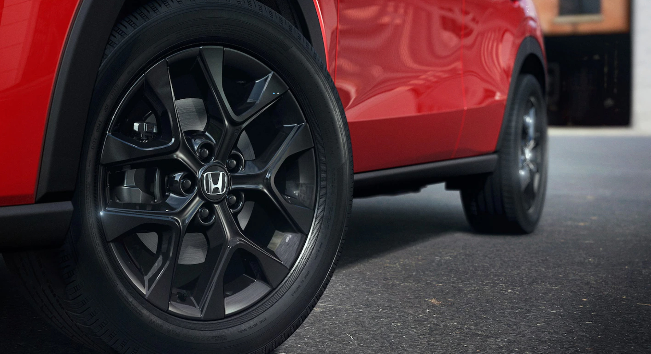 El HR-V tiene disponible ruedas de aleación de 18 pulgadas (las estándar son de 17 pulgadas).