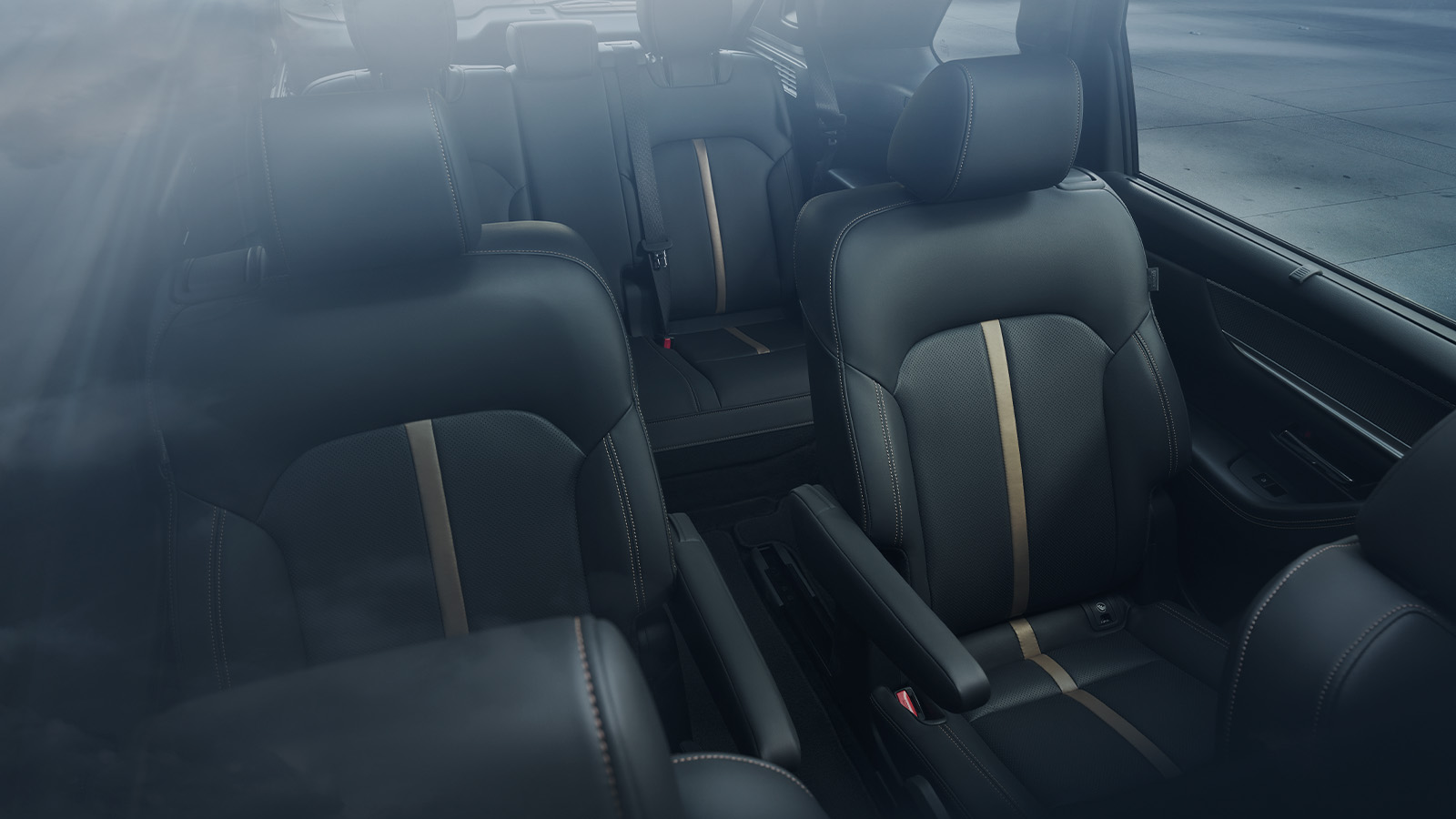 2024 MAZDA CX-90 PHEV Seating