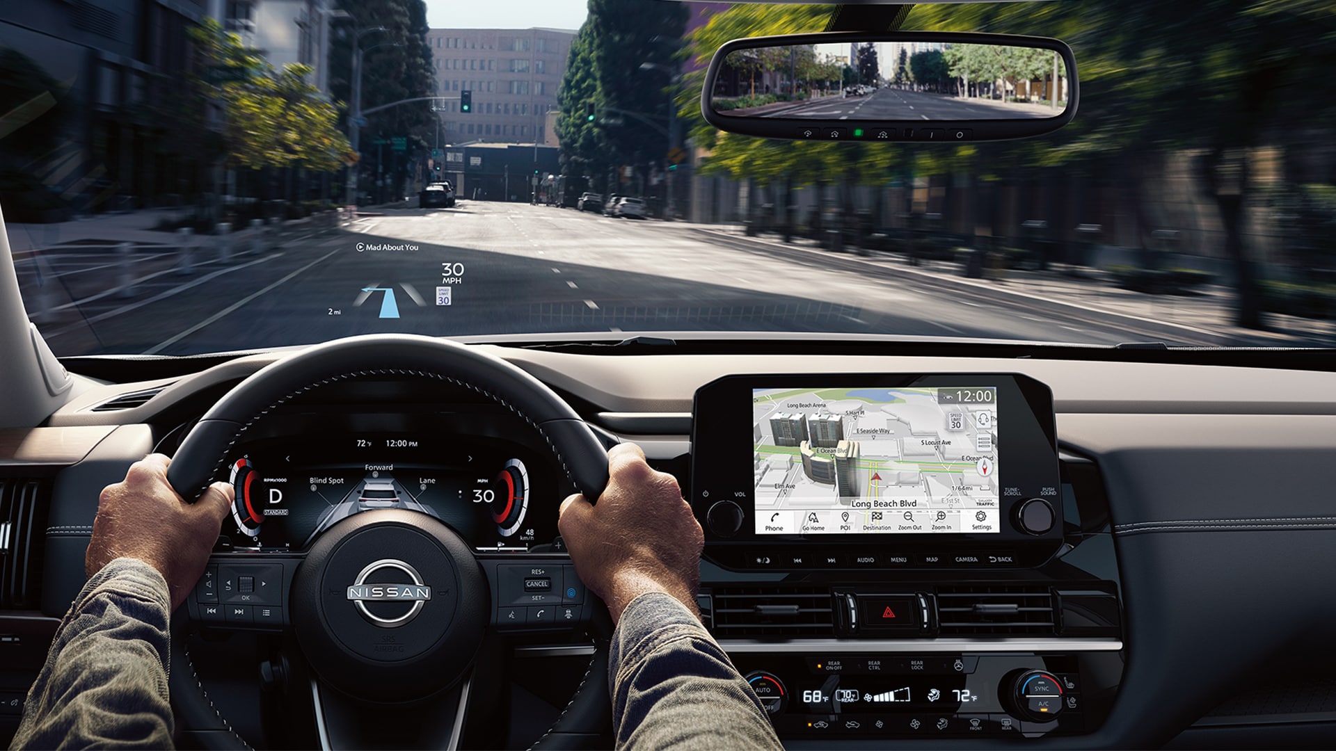 2024 Nissan Pathfinder Steering Wheel and Touchscreen