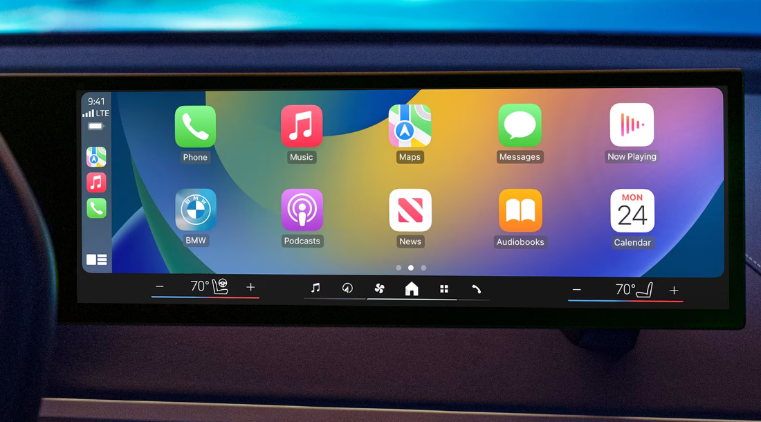 2025 BMW iX Touchscreen