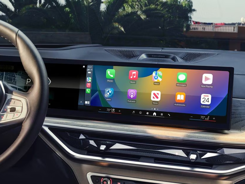 2025 BMW X7 Touchscreen