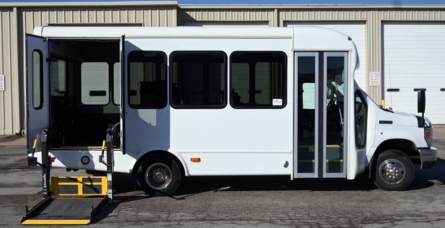 High top handicap vans il sales
