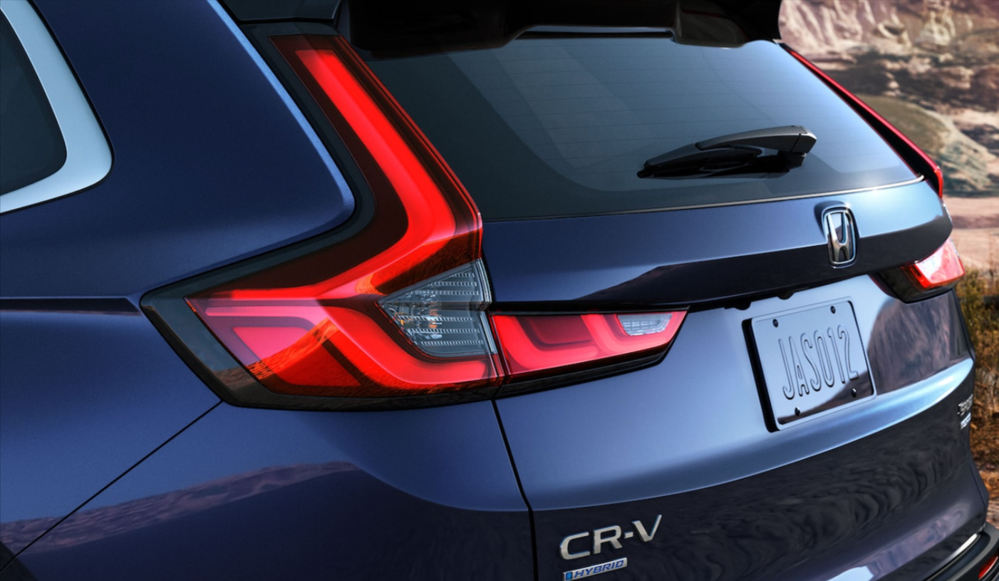 Las luces traseras tienen un diseño distintivo que hacen fácil de identificar al CR-V en la oscuridad y visto desde atrás