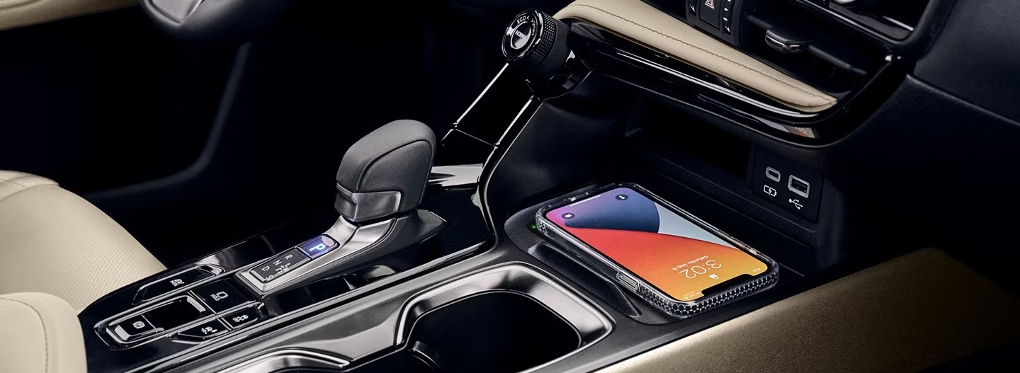 2025 Lexus NX 450h+ Center Stack