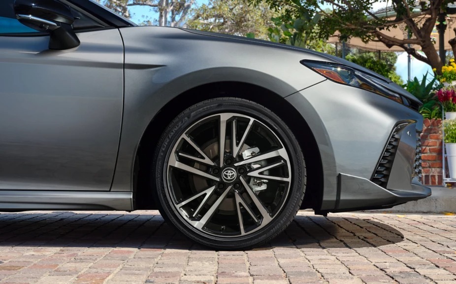 2025 Toyota Camry Wheel