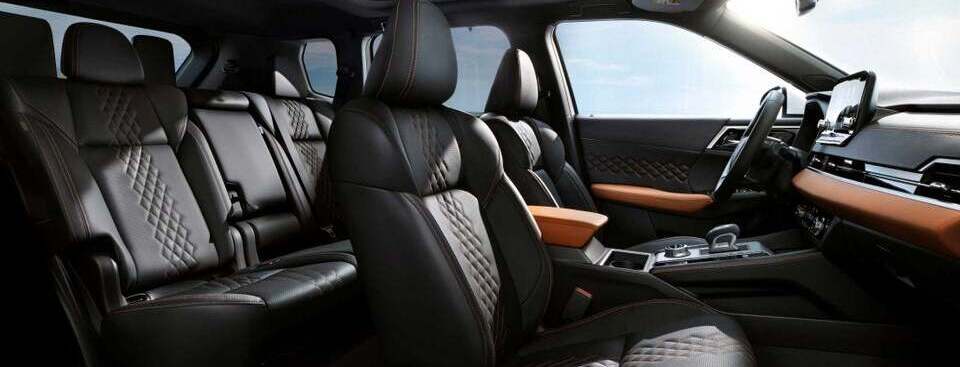2024 Mitsubishi Outlander PHEV Full Seating Arrangement