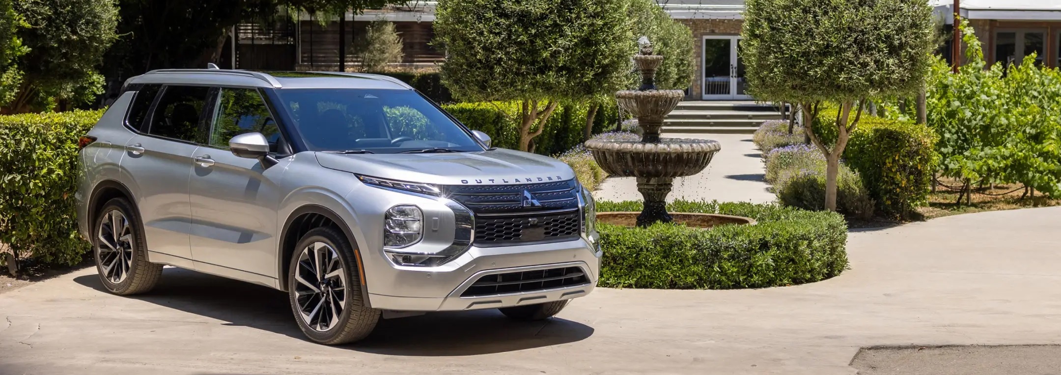 2024 Mitsubishi Outlander for Sale near Plymouth, MA