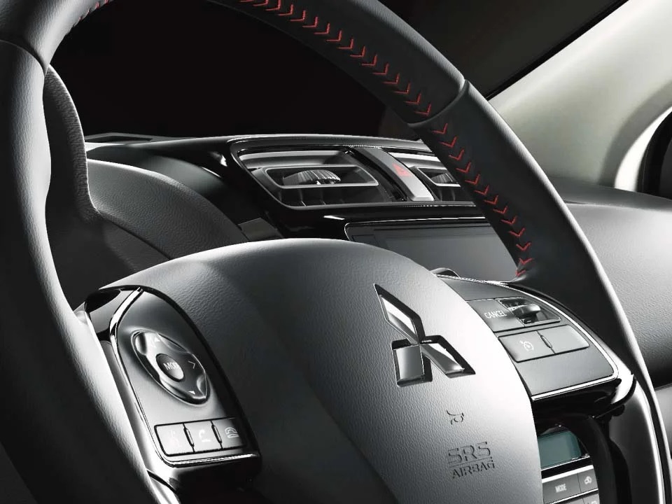 2024 Mitsubishi Mirage G4 Steering Wheel Controls