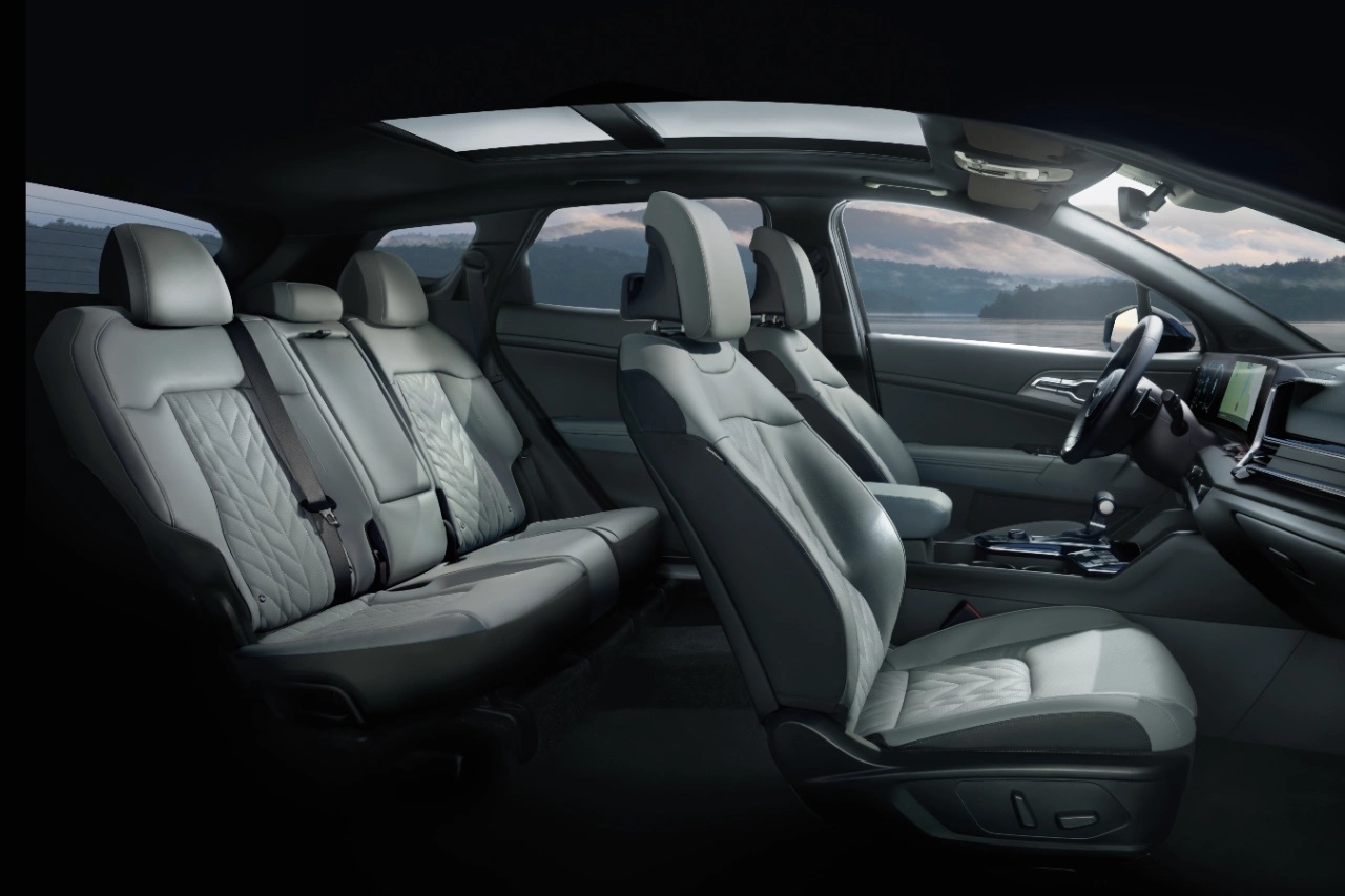 2024 Kia Sportage Seating