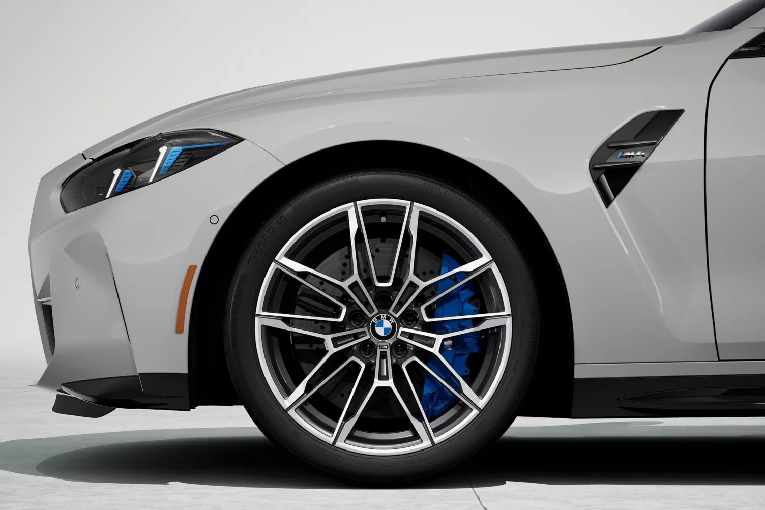 2025 BMW M4 Wheel