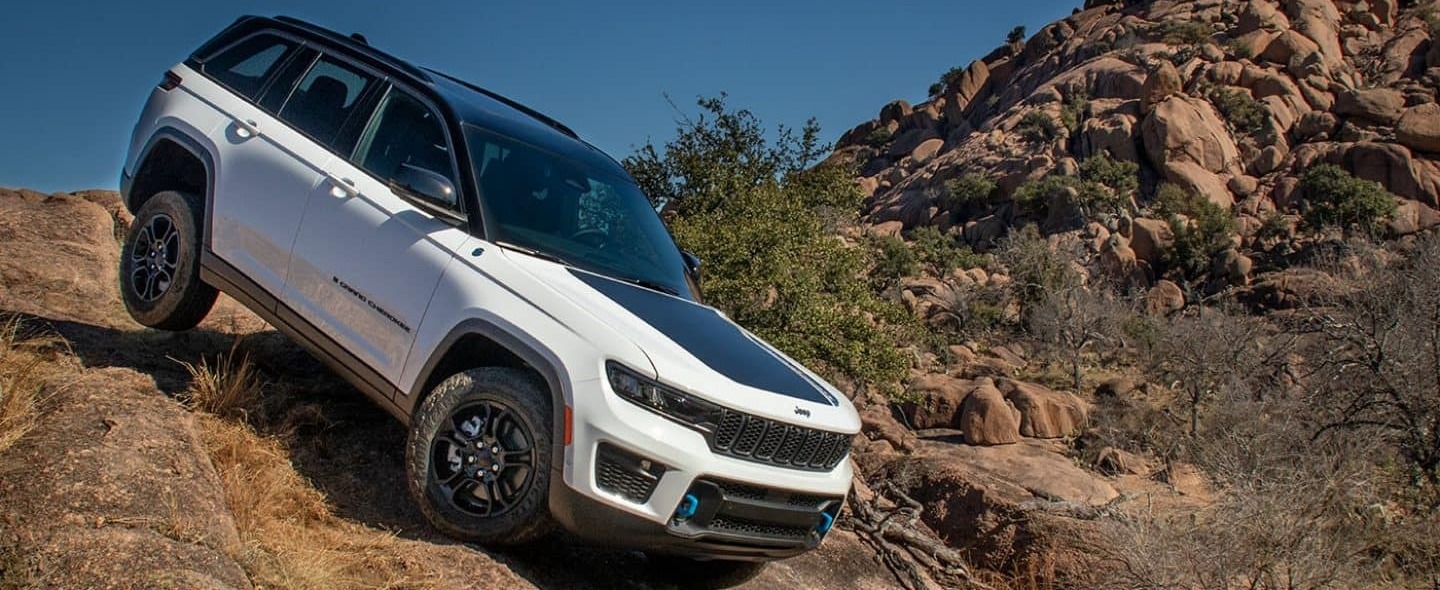 2024 Jeep Grand Cherokee for Sale near Fort Lee, NJ Chrysler Jeep