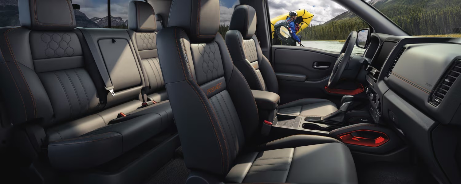 2024 Nissan Frontier Seating