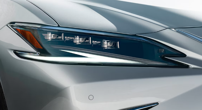 2024 Lexus ES 300h Headlight