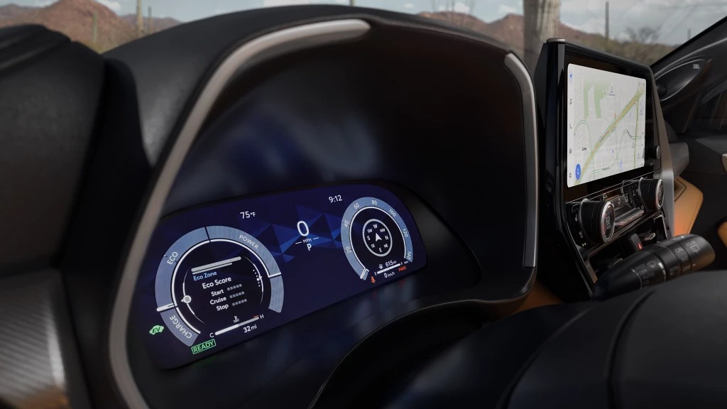 2024 Toyota Highlander Hybrid Multi-Information Display