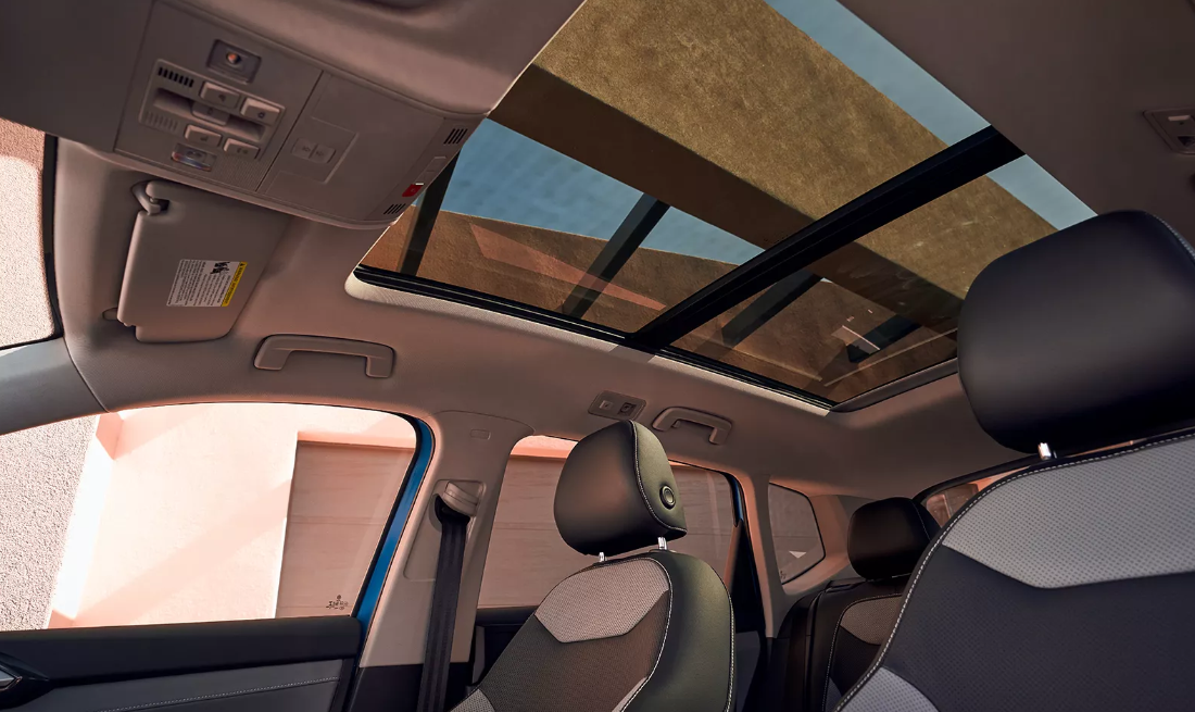 2024 Vokswagen Taos Sunroof