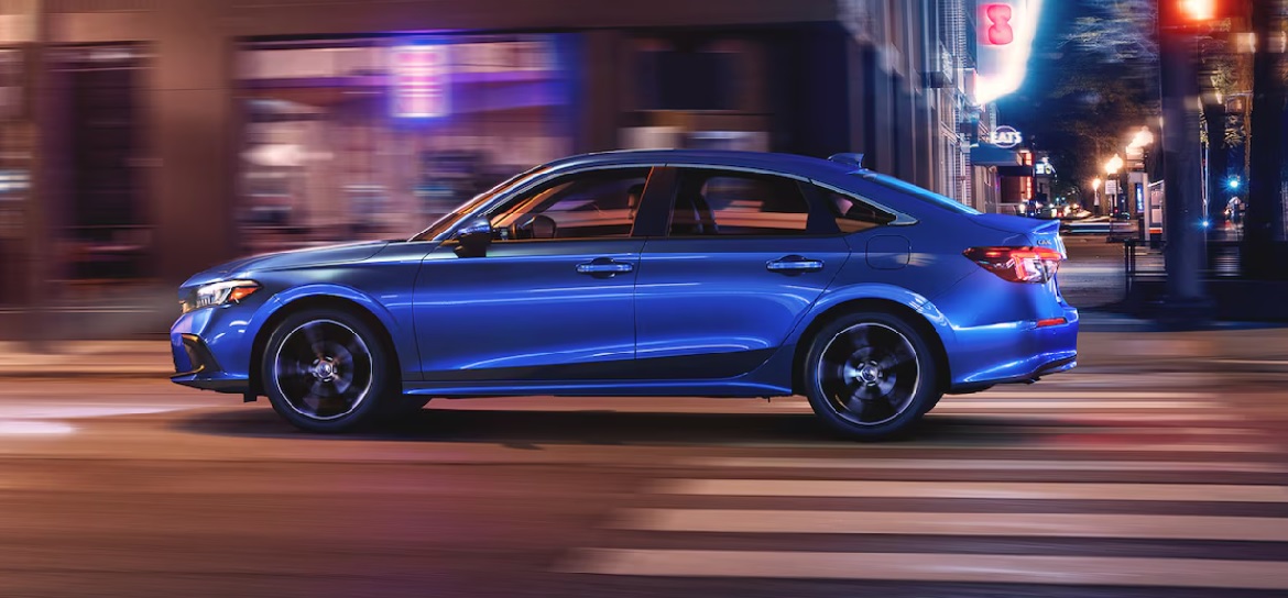 Honda Civic Sedan 2024 vs Nissan Sentra 2024 en Fredericksburg, VA