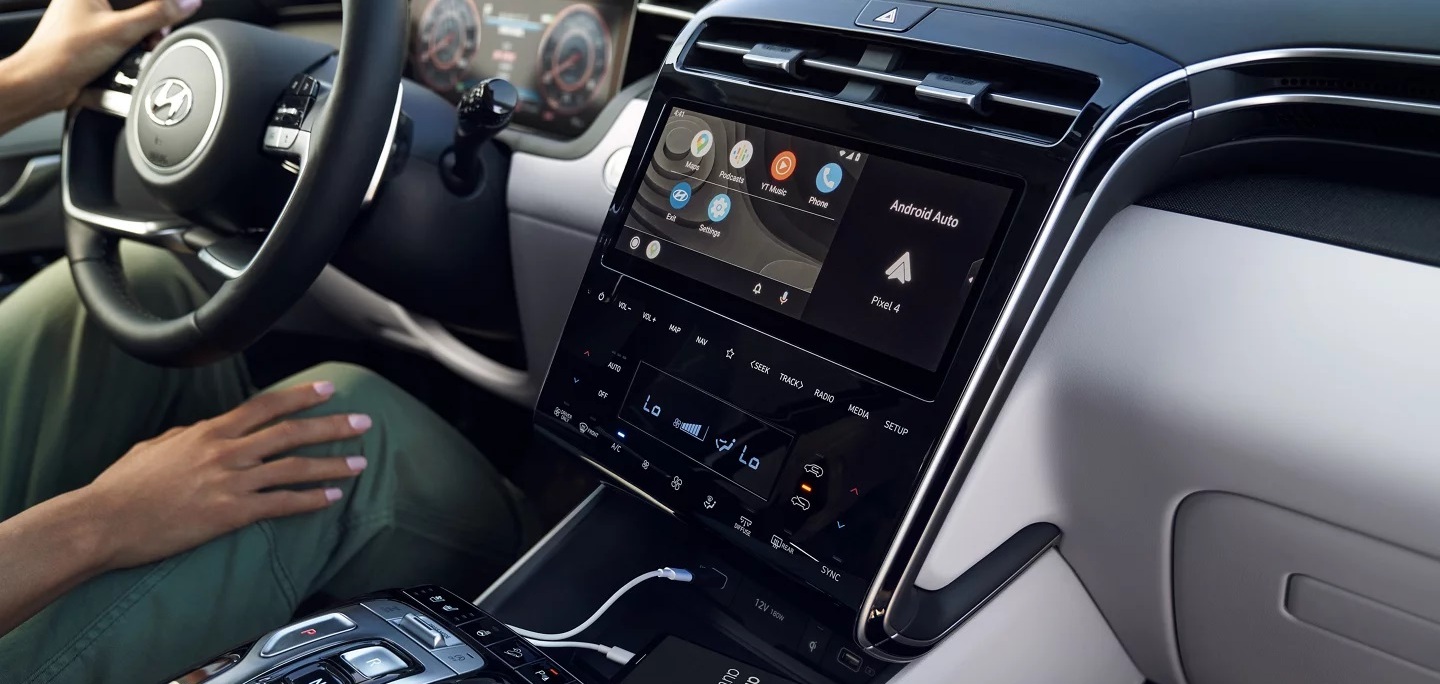 2024 Hyundai TUCSON Hybrid Center Stack