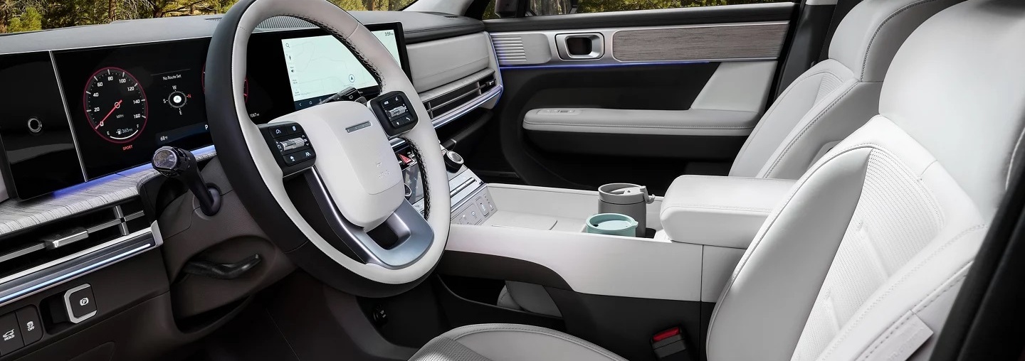 2024 Hyundai SANTA FE Cockpit