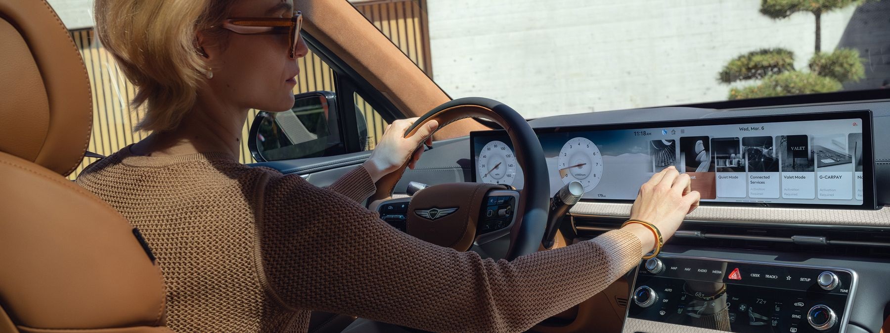 2025 Genesis GV80 Dashboard