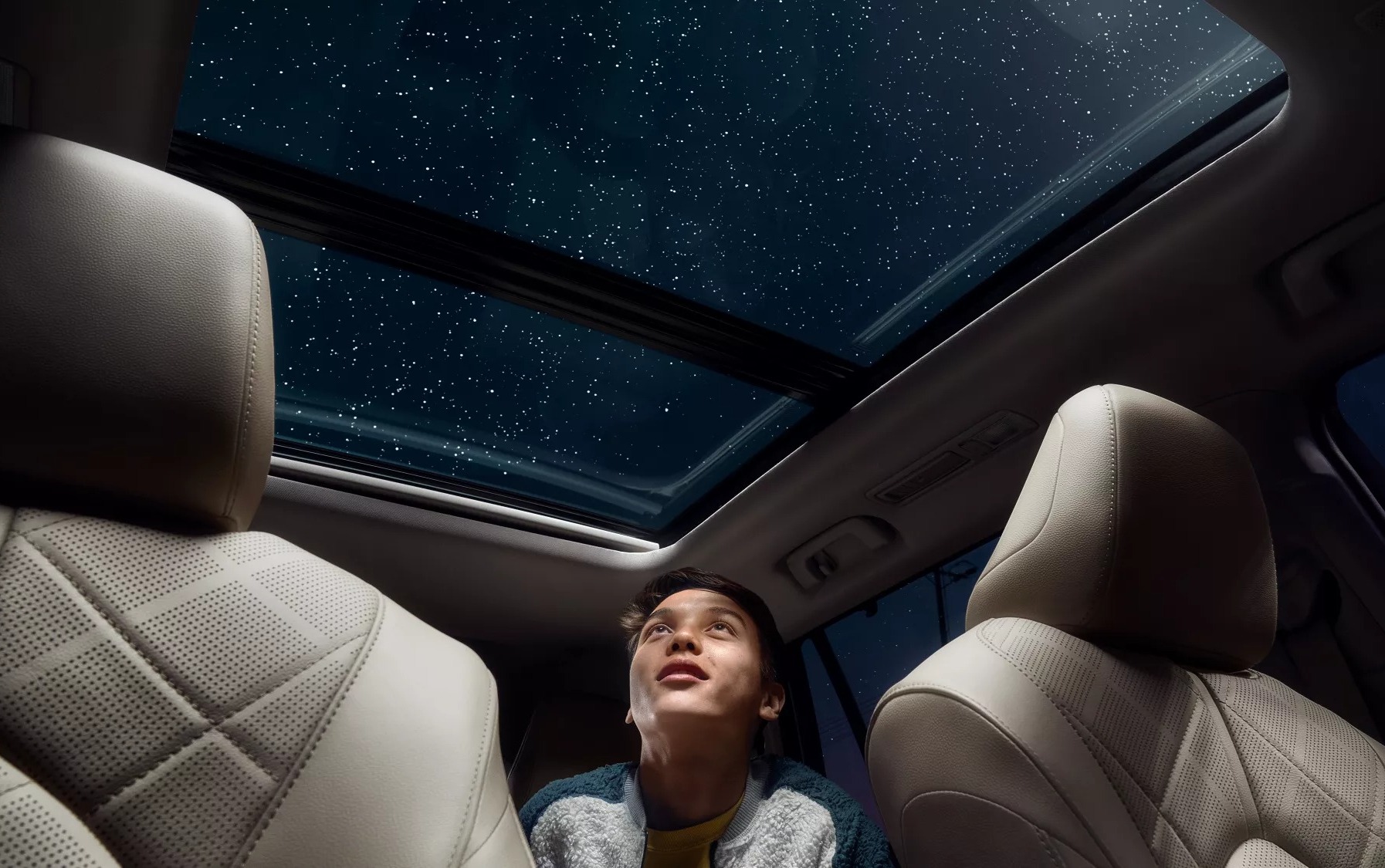2024 Highlander Panoramic Glass Roof