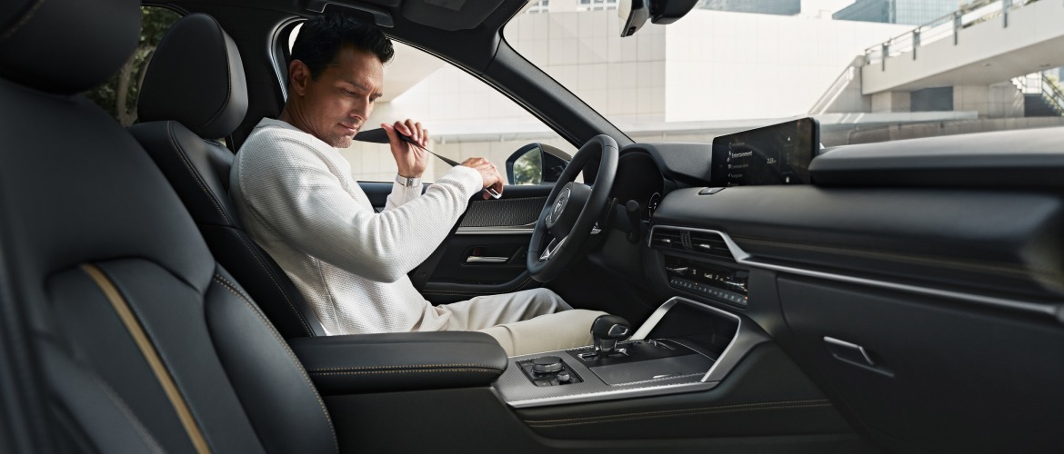 2025 MAZDA CX-70 PHEV Cockpit